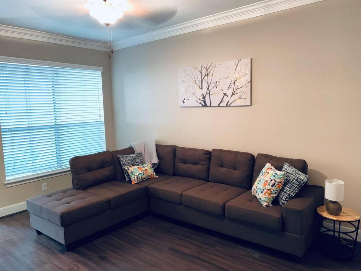 2 Bedroom Easy Access To Med Center, Nrg, Downtown Хюстън Екстериор снимка